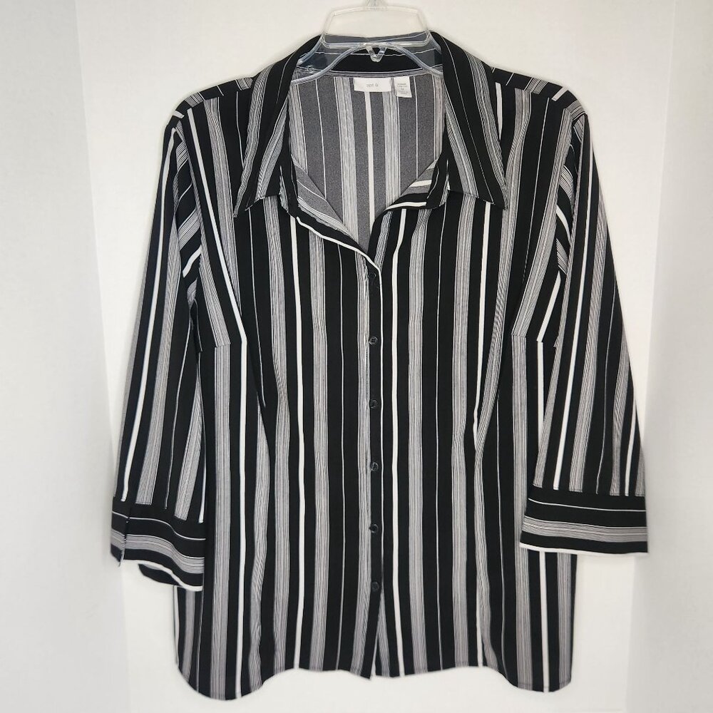 3/4 Length Sleeves Button Front Blouse Black White Stripe Woman's Size 1X - Picture 2 of 6